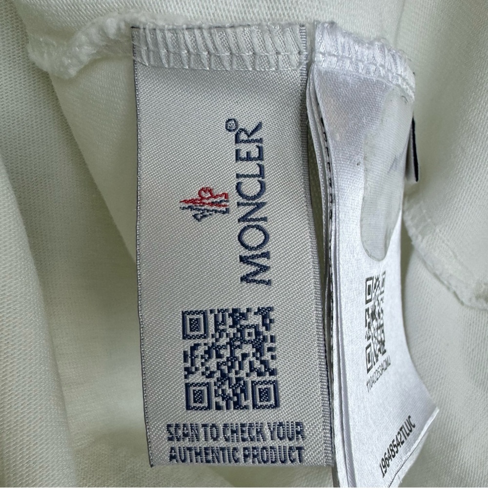 Moncler Men's Short Sleeve 3D Velvet Logo T-Shirt Off White Spell Out Crew Neck - Picture 10 of 16